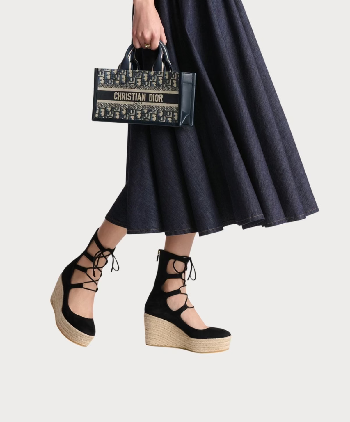 CHRISTIAN DIOR East-West Dior Book Tote with Strap Oblique