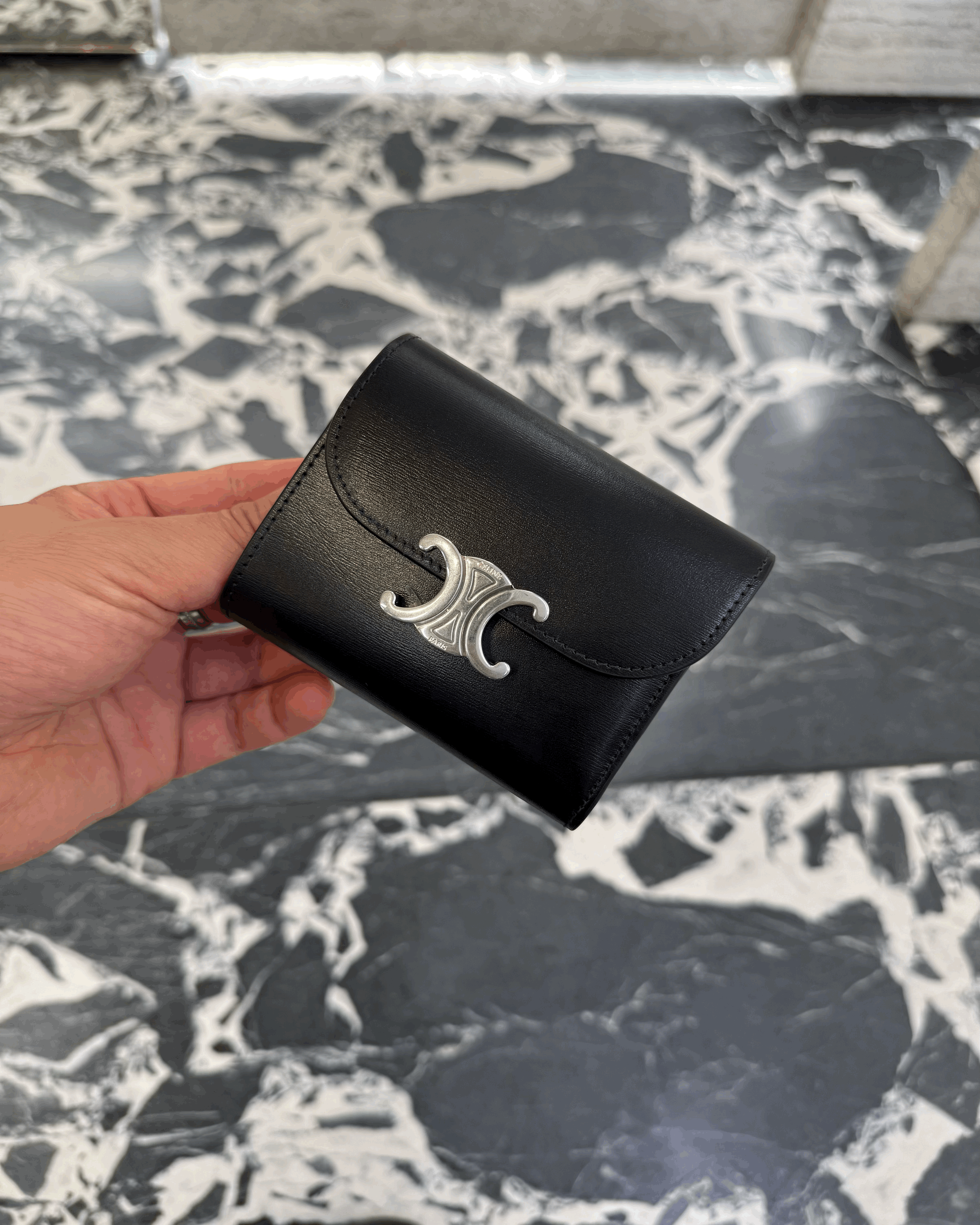 COMPACT WALLET WITH COIN TRIOMPHE IN SHINY CALFSKIN - PEBBLE | CELINE