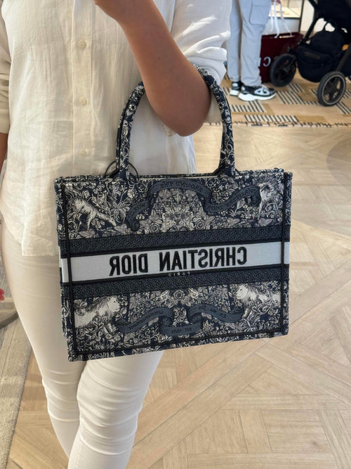 CHRISTIAN DIOR Dior Book Tote(Medium/Blue)