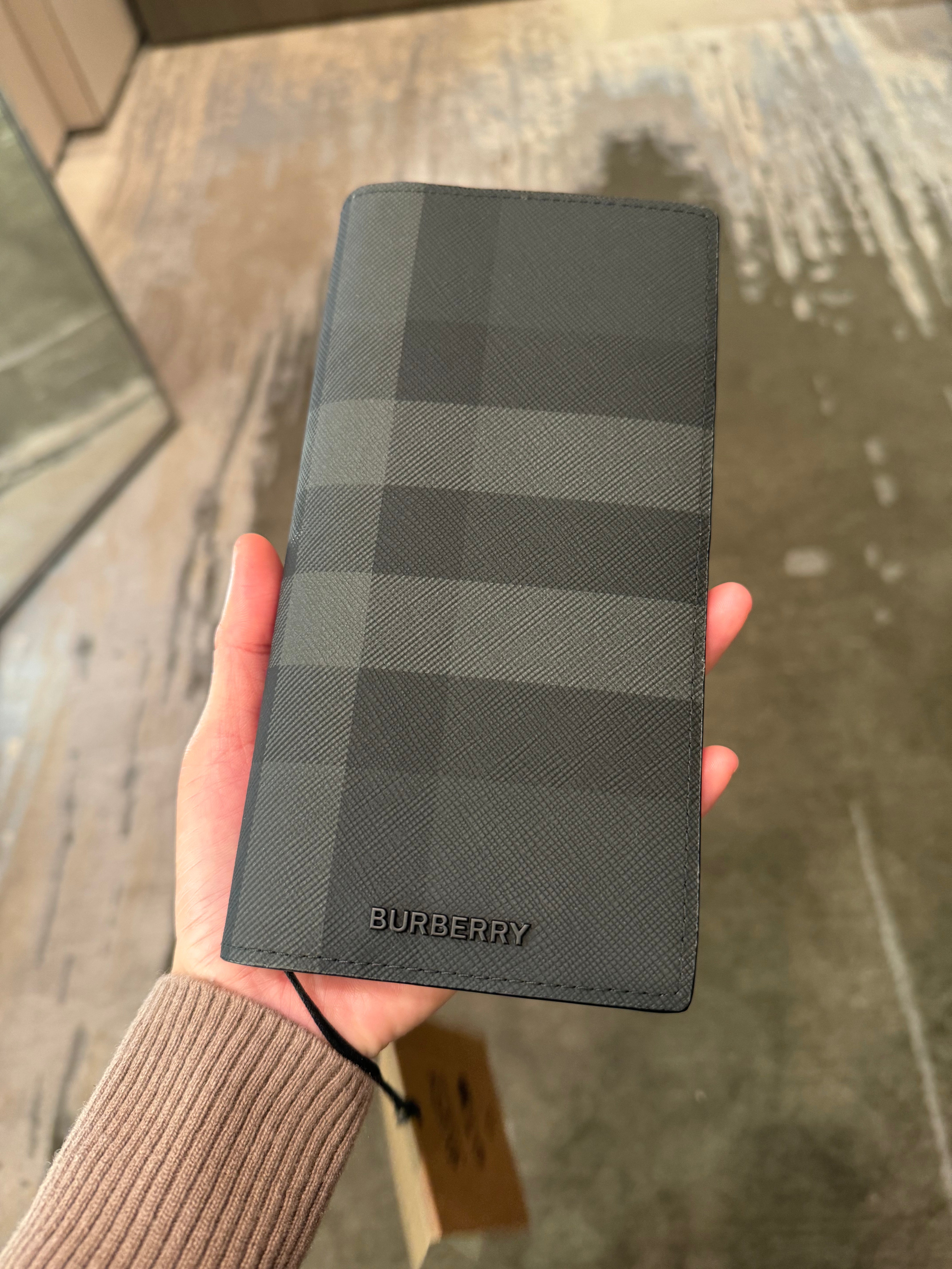 BURBERRY Men s Charcoal Check Continental Wallet Burberry Men s Charcoal Check Continental Wallet Black