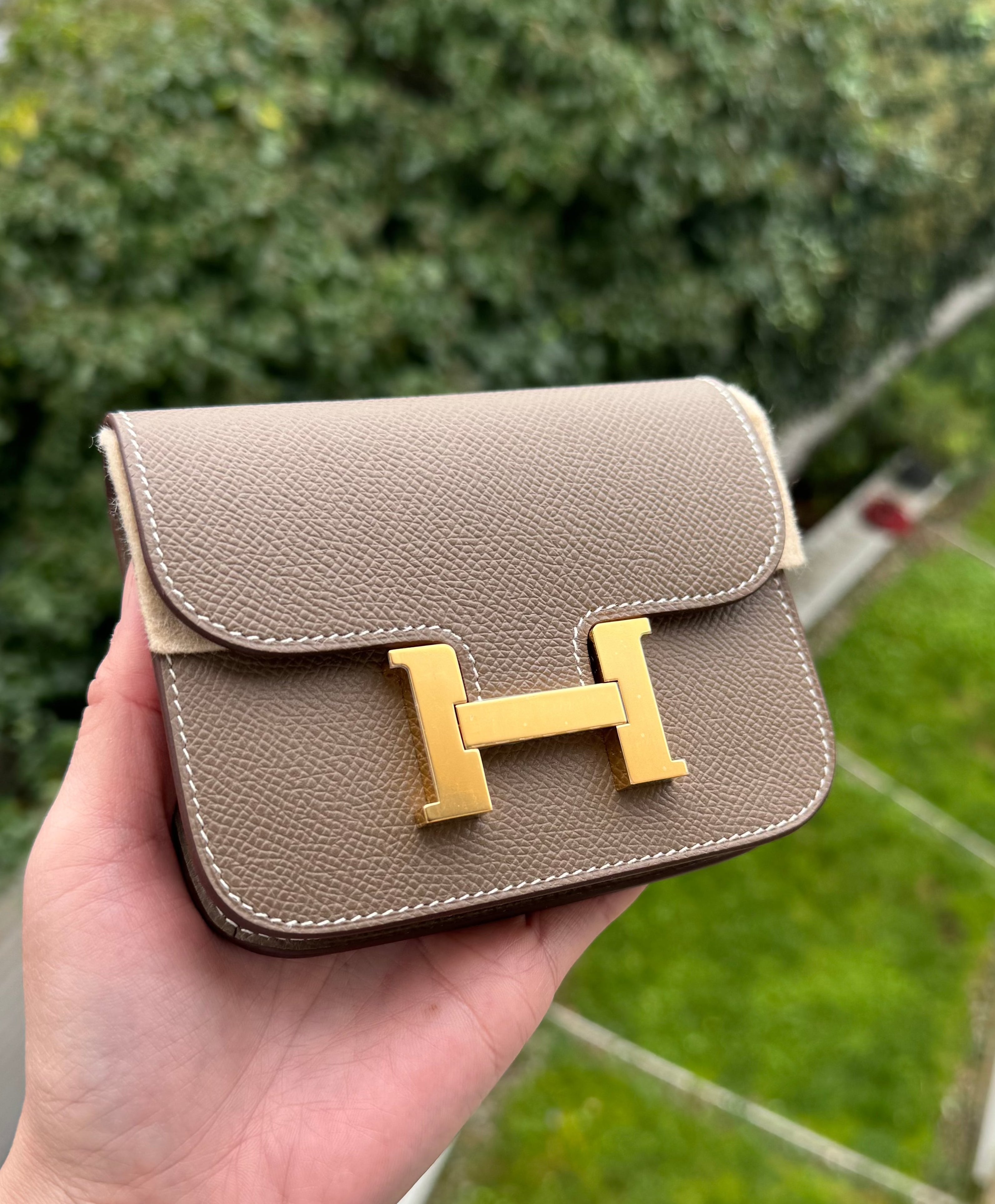 HERMES Etoupe Constance Slim Hermes wallet (elephant gray gold