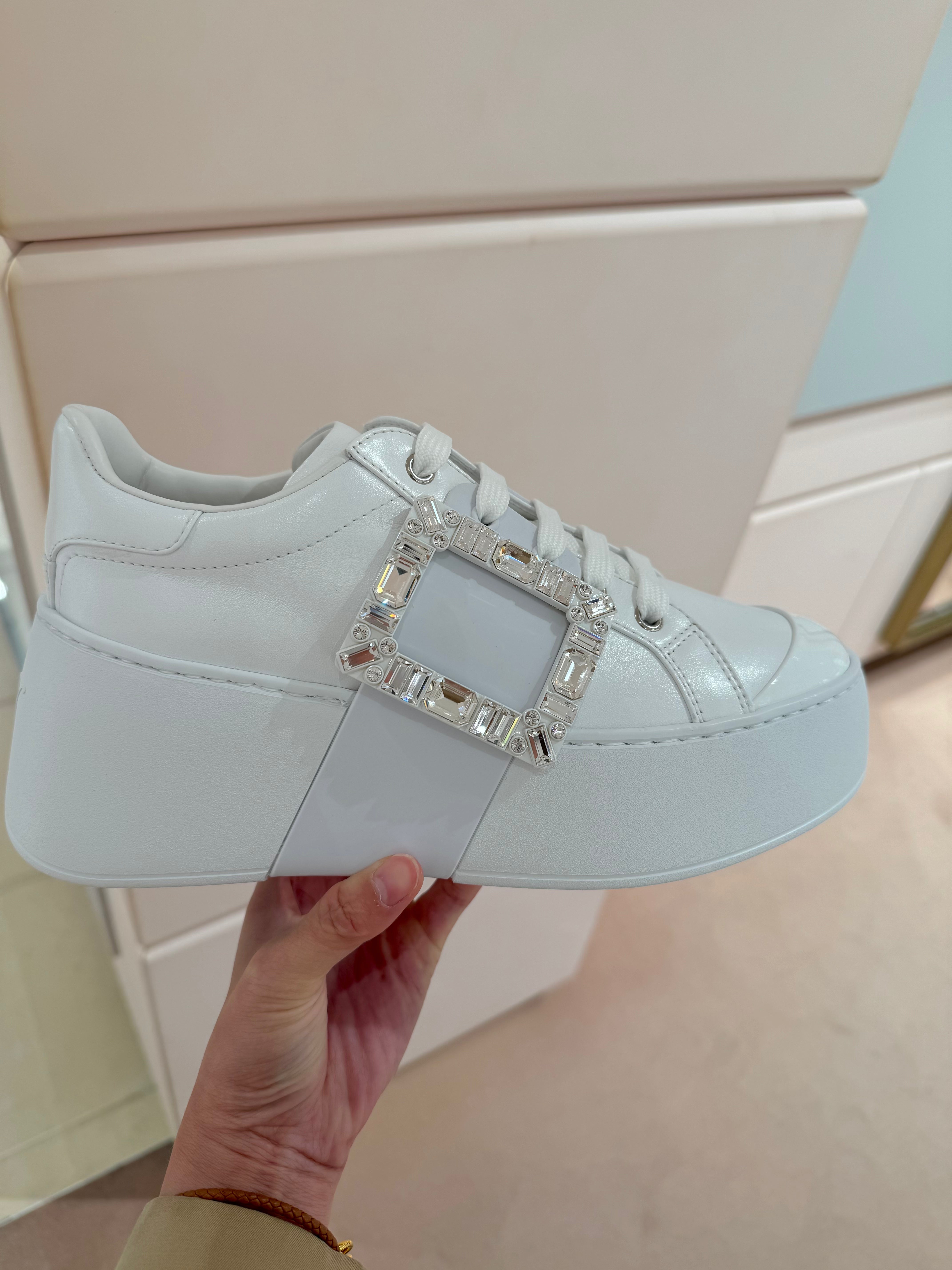 ROGER VIVIER Viv' Skate Sneakers in Leather Crystal(White