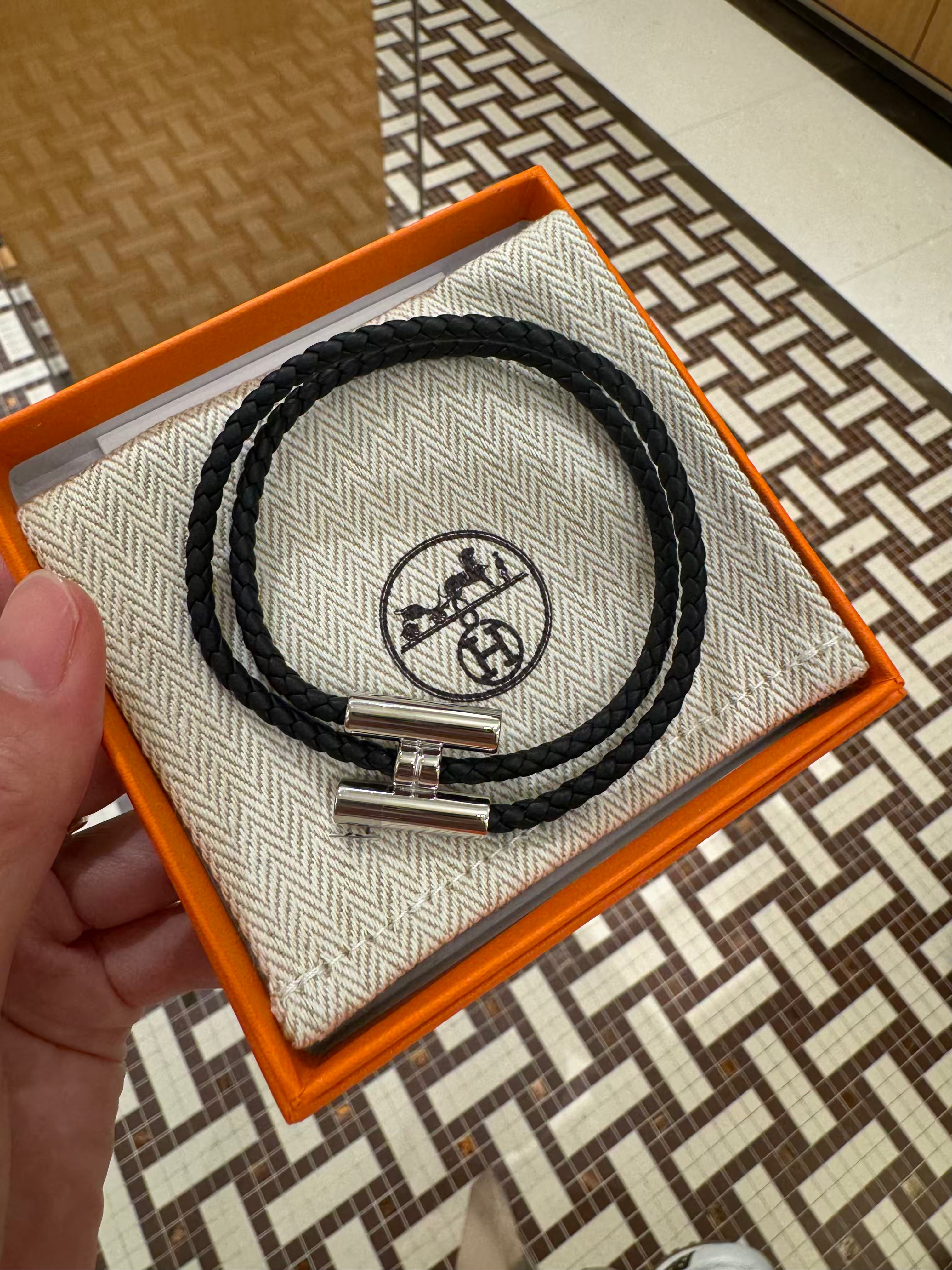 HERMES Tournis Tresse Bracelet | Hermès Men's Bracelet