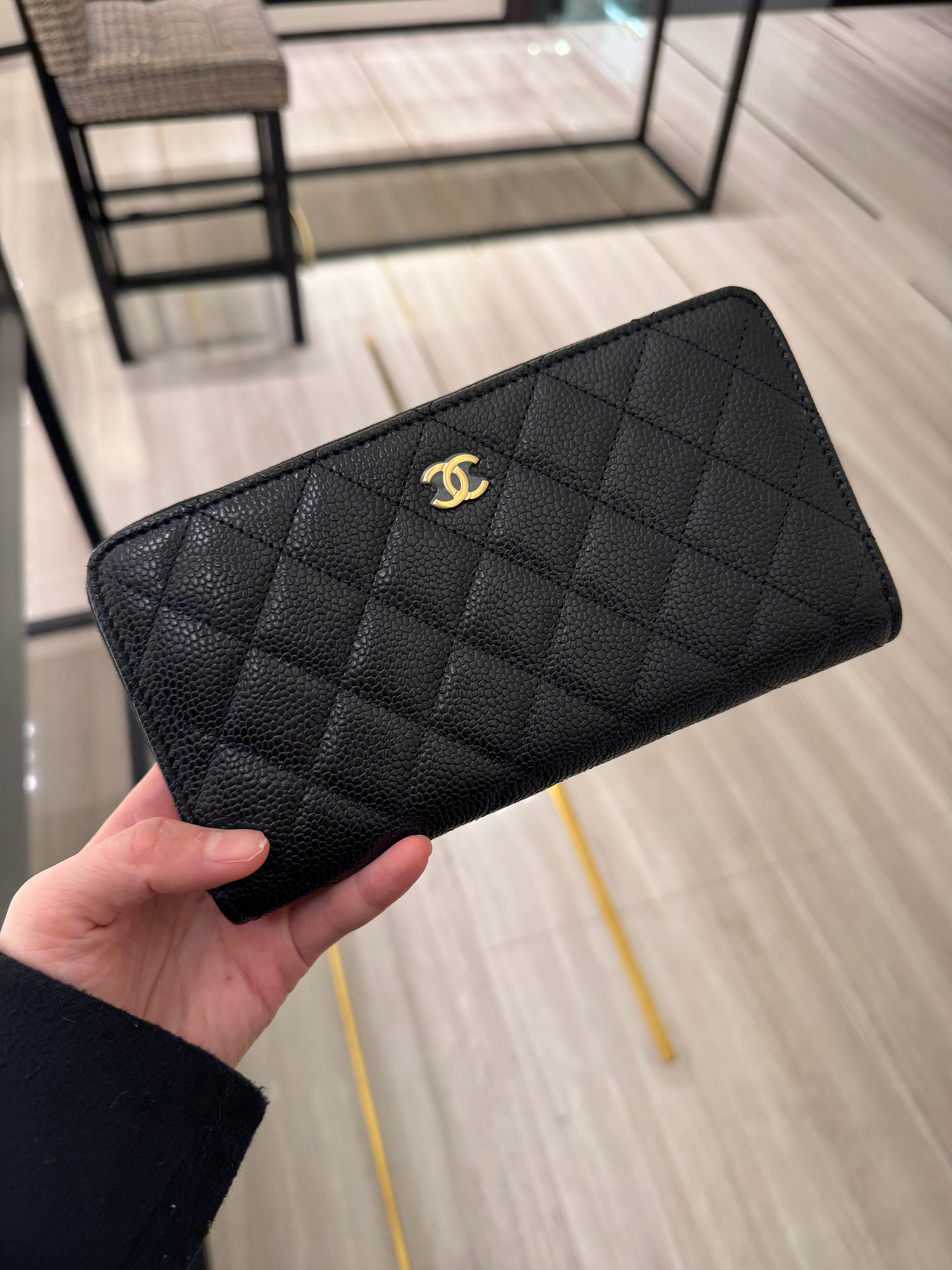 CHANEL AP0242 Classic Long Zipped Wallet Chanel long wallet