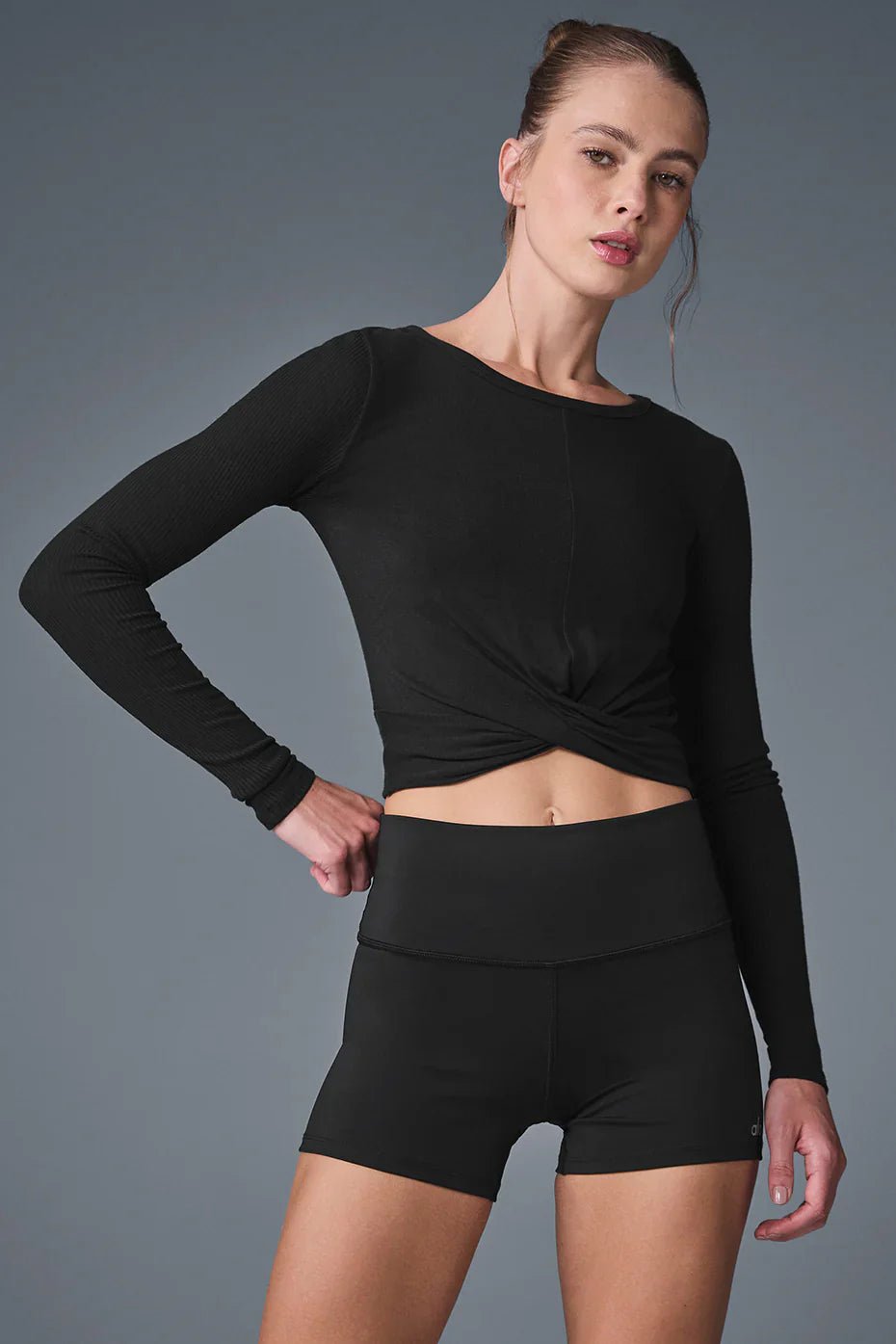 Ruru99 　alo yoga COVER LONG SLEEVE ALO Yoga Cover Long Sleeve Top 尼龍長袖上衣(2色) | LONDONKELLY