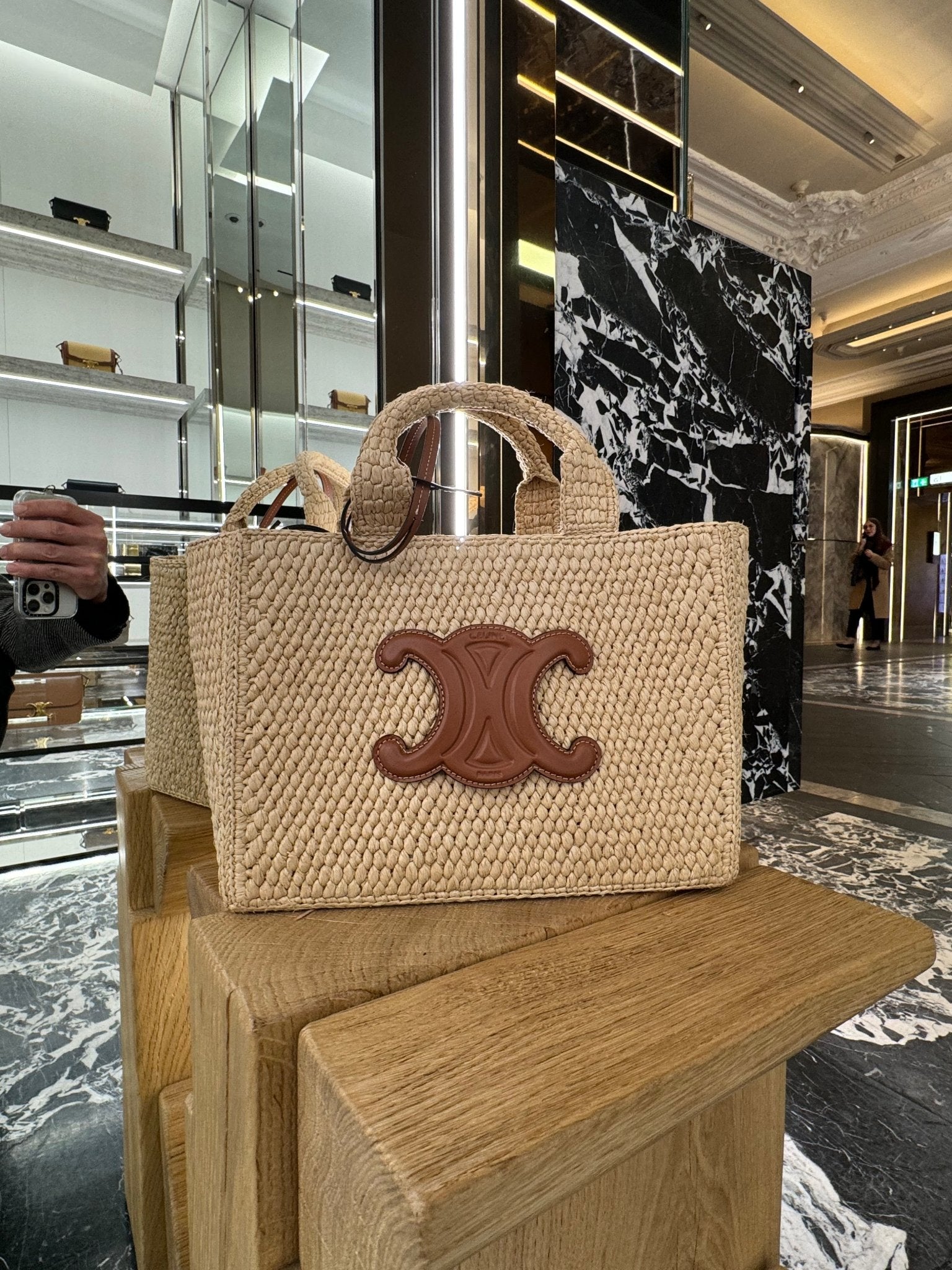 CELINE Raffia Small Cabas Thais Celine straw handbag (brown