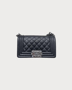 CHANEL A67085 Boy Chanel Handbag Calfskin Ruthenium Small | 香奈兒 手袋 (中碼/多色) - LONDONKELLY 英國名牌代購