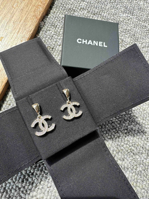 CHANEL ABD519 Crystal Earrings(Pale Gold) - LONDONKELLY 英國名牌代購