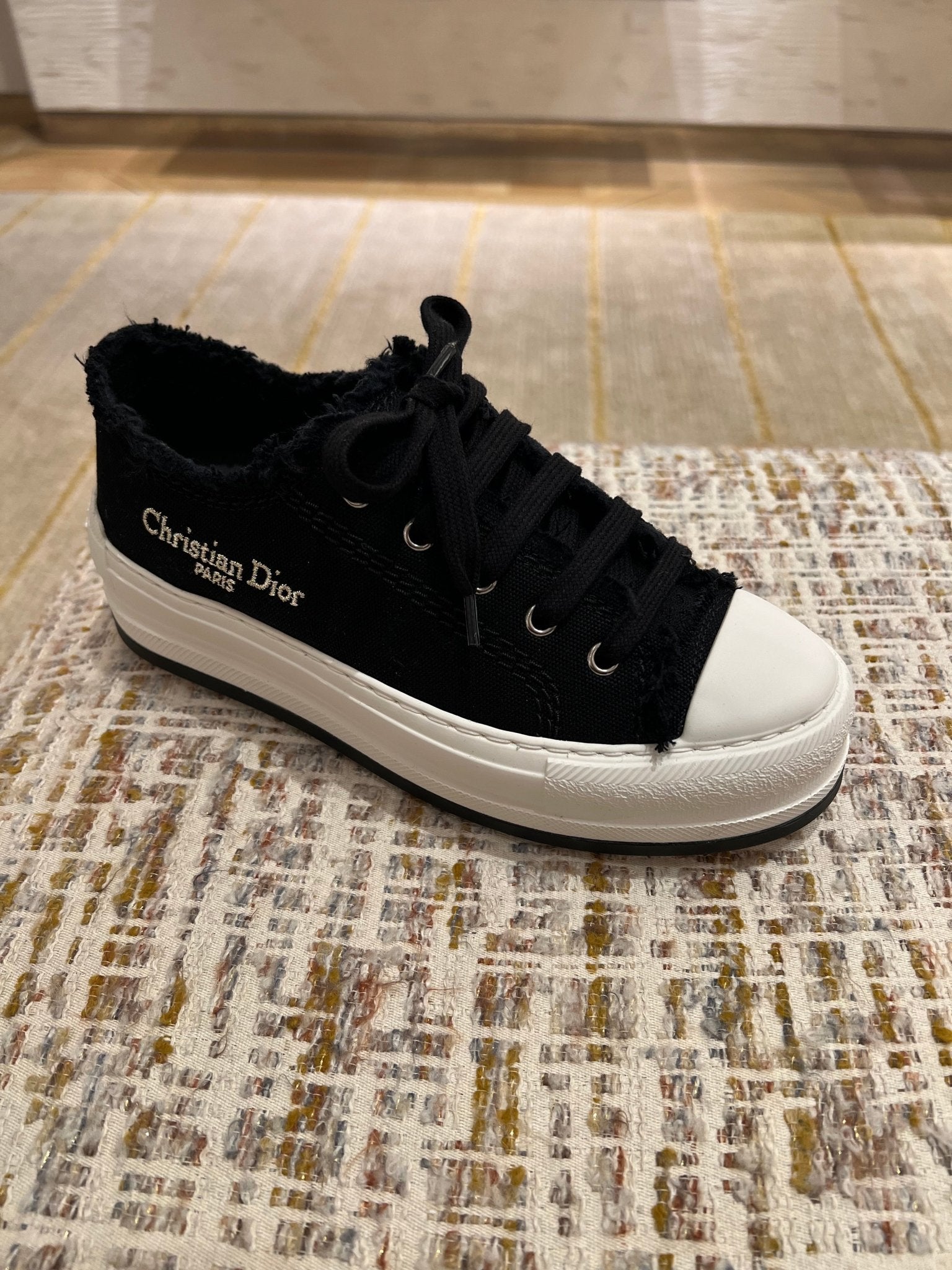 Dior walk in sneakers online