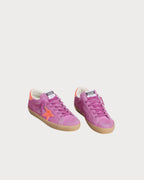 GOLDEN GOOSE Women's Super - Star in fuchsia suede with fluorescent orange laminated leather star and heel tab | 黃金鵝 女款 Super - Star 桃紅色麂皮款,搭配螢光橙色鍍膜皮革星星與後跟標籤(桃紅色) - LondonKelly 英國名牌代購