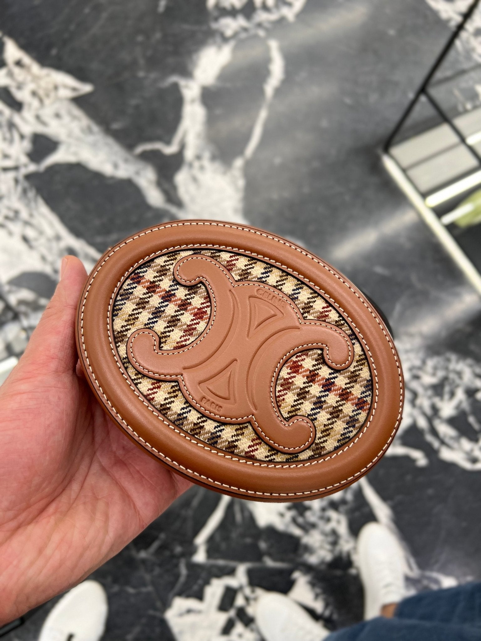 CELINE パリ柄 フランス製 M 美品 即購入OK A-15 CELINE パリ柄 フランス製 M 美品 即購入OK A-15
