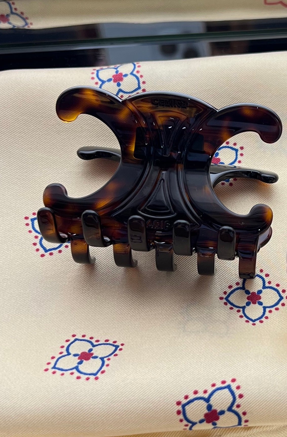 CELINE Triomphe Large Hair Clip | Celine Arc de Triomphe