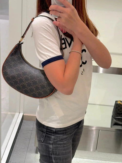 Celine 英国代购 vs 香港门市｜2026 年最新真实差价比较 - LONDONKELLY 英国名牌代购
