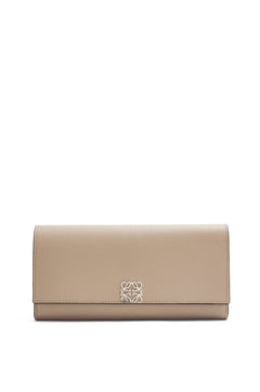 LOEWE Anagram Continental Wallet | LOEWE Long Silver Bag (Multicolor)