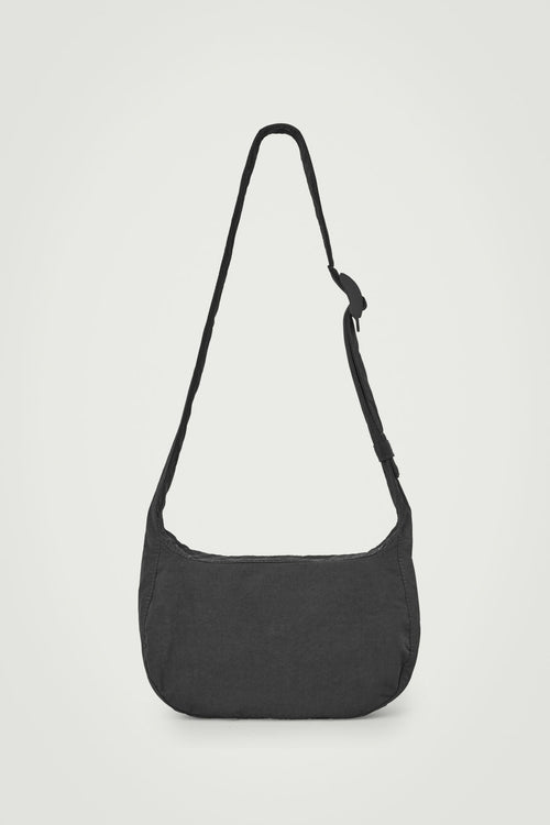 COS Men's Crossbody Saddle Bag Nylon | 男仕手袋 (黑色)