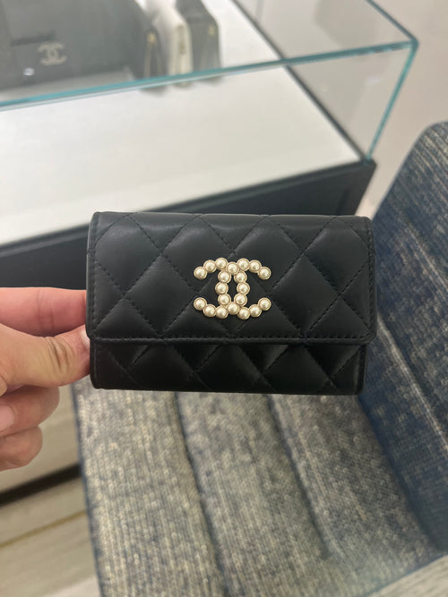 CHANEL Black Pearl CC Medium Wallet | 香奈兒 銀包 (黑色)