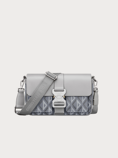 CHRISTIAN DIOR (M) Dior Hit The Road Bag with Strap(2 Colors)