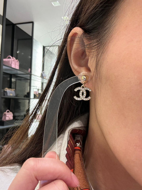 CHANEL ABD519 Crystal Earrings | 香奈兒 耳環 (淡金色)