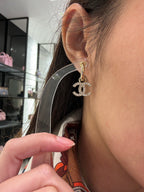 CHANEL Crystal CC Earrings | 香奈儿耳环(金色)