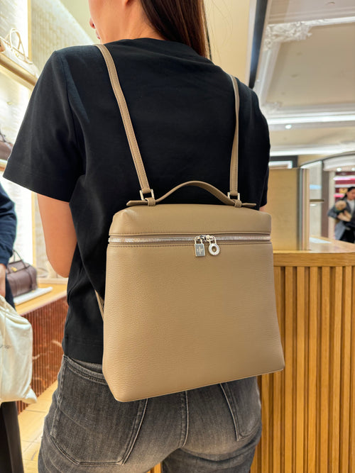 LORO PIANA Extra Pocket Backpack | 诺悠翩雅背囊(多色)