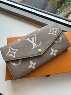 LOUIS VUITTON M81049 Sarah Wallet | 路易威登 長銀包 (灰色)