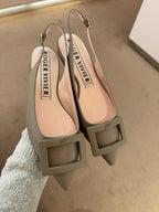 ROGER VIVIER Gommettine Slingback Ballerinas | RV 平底鞋 (米色)