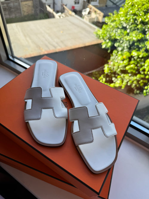 HERMES Blanc Oran Sandal | 愛馬仕 H 拖鞋 (白色)