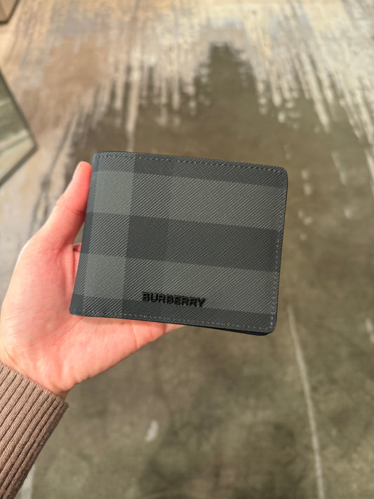 BURBERRY Men's Check Bifold Wallet | 博柏利 男仕銀包 (黑色)