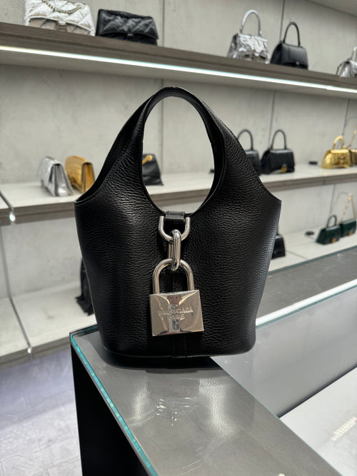 BALENCIAGA Small Locker Hobo Bag | 巴黎世家 手袋 (黑色)