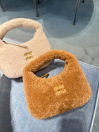 MIU MIU Wander Shearling Hobo Bag | 繆繆 羊毛手袋 (多色)