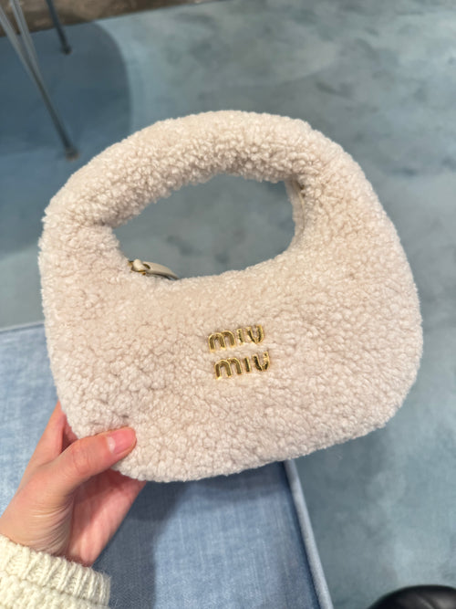 Miu Miu Miu Miu – Page 3 – LondonKelly 英國名牌代購 Miu Miu Miu Miu – Page 3 – LondonKelly 英國名牌代購
