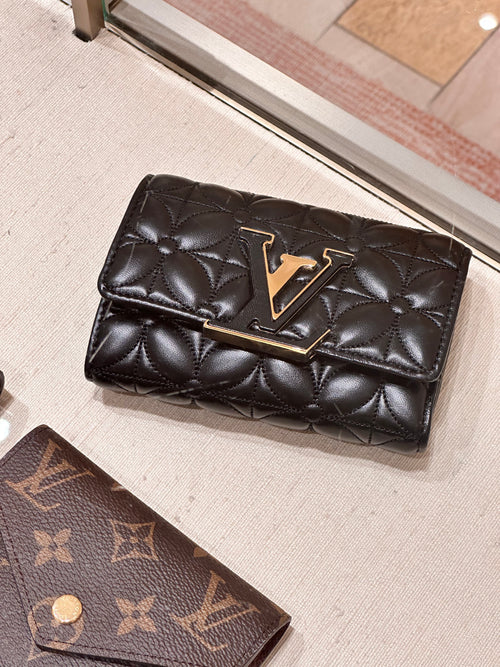 LOUIS VUITTON M83666 Capucines Compact Maxi Wallet | 路易威登 銀包 (黑色)