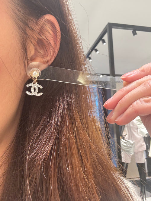 CHANEL 24K ABE803B Clip Earrings | 香奈兒 夾式耳環 (金色)