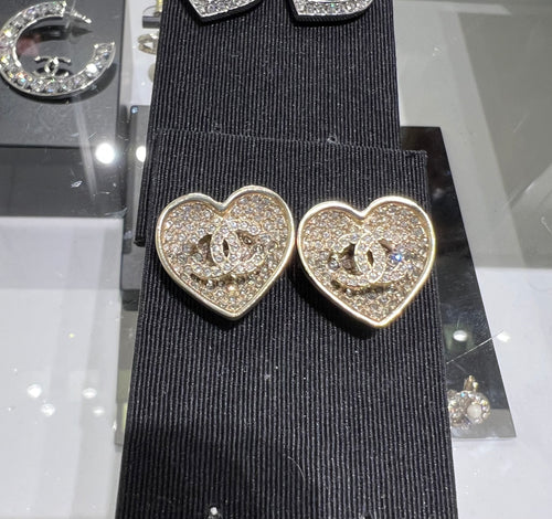 CHANEL Crystal Heart Earrings | 香奈兒 水晶心心耳環 (金色)
