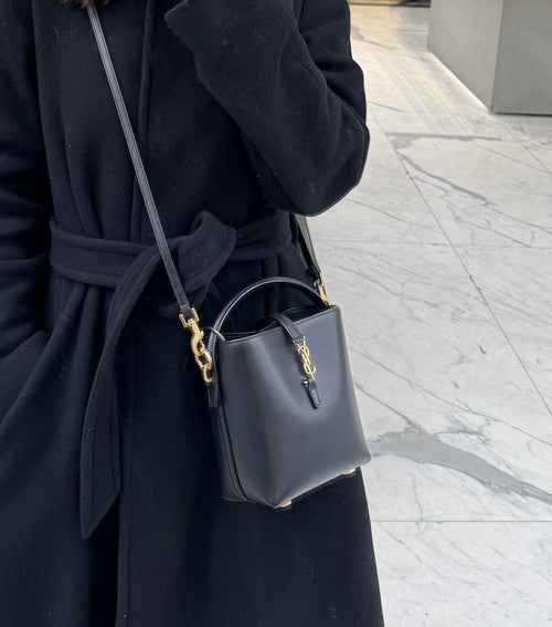 YSL SAINT LAURENT LE 37 Mini Bucket Bag | 聖羅蘭 手袋 (黑色)