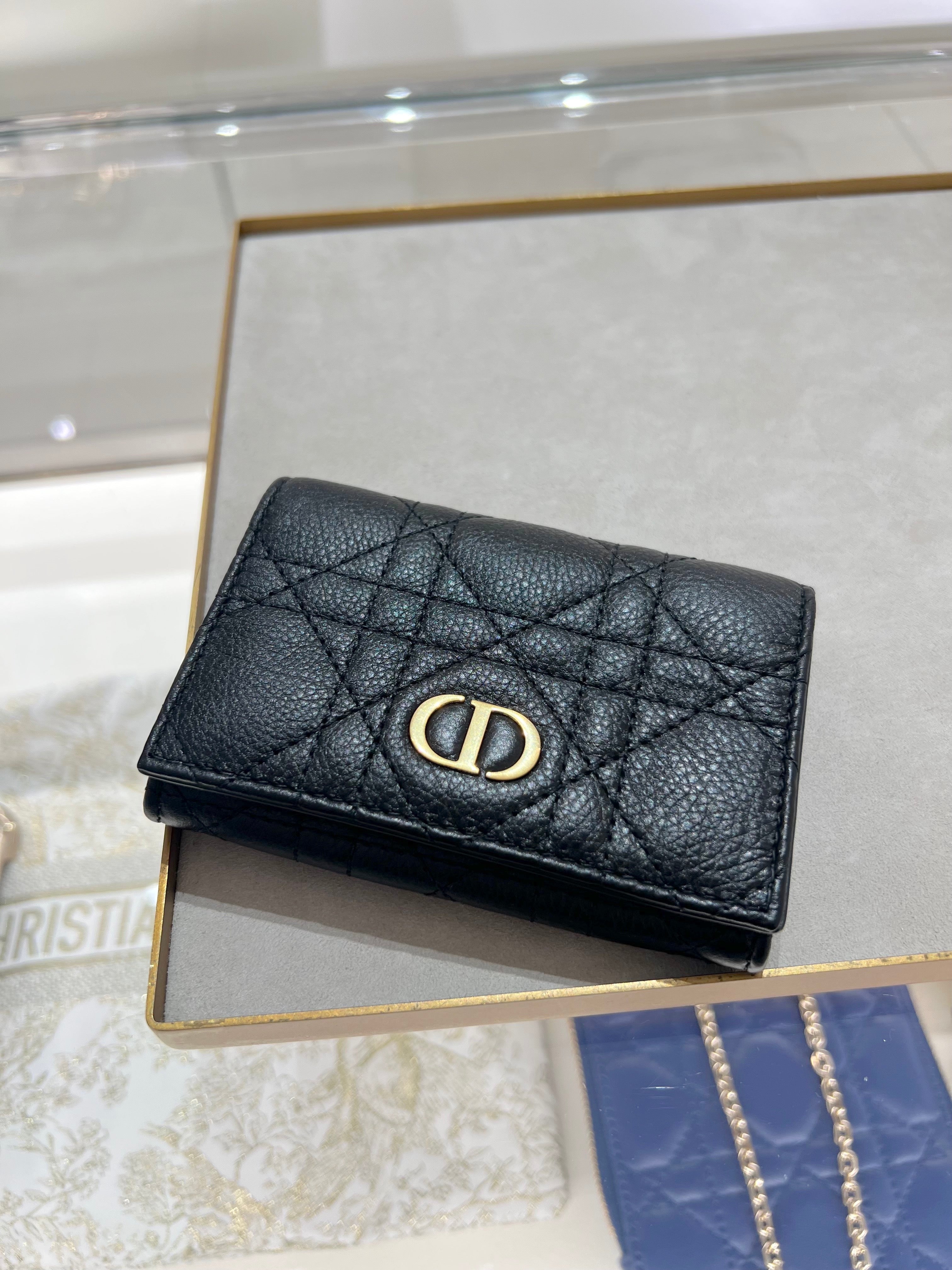 Dior short wallet best sale