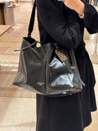 LOUIS VUITTON M25143 CarryAll Vibe MM Bag | 路易威登 手袋 (多色)