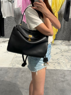 BALENCIAGA Women's Rodeo Medium Handbag | 巴黎世家 手袋 (黑色)