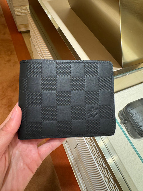Lv wallet black leather hotsell
