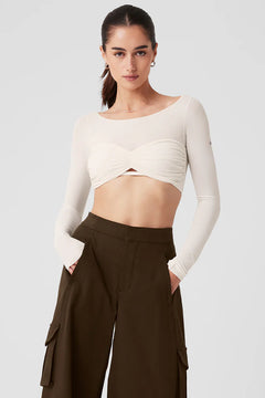 ALO YOGA Mesh Sheer Illusion Cropped Long Sleeve | 網眼透膚短版長袖上衣 (多色)