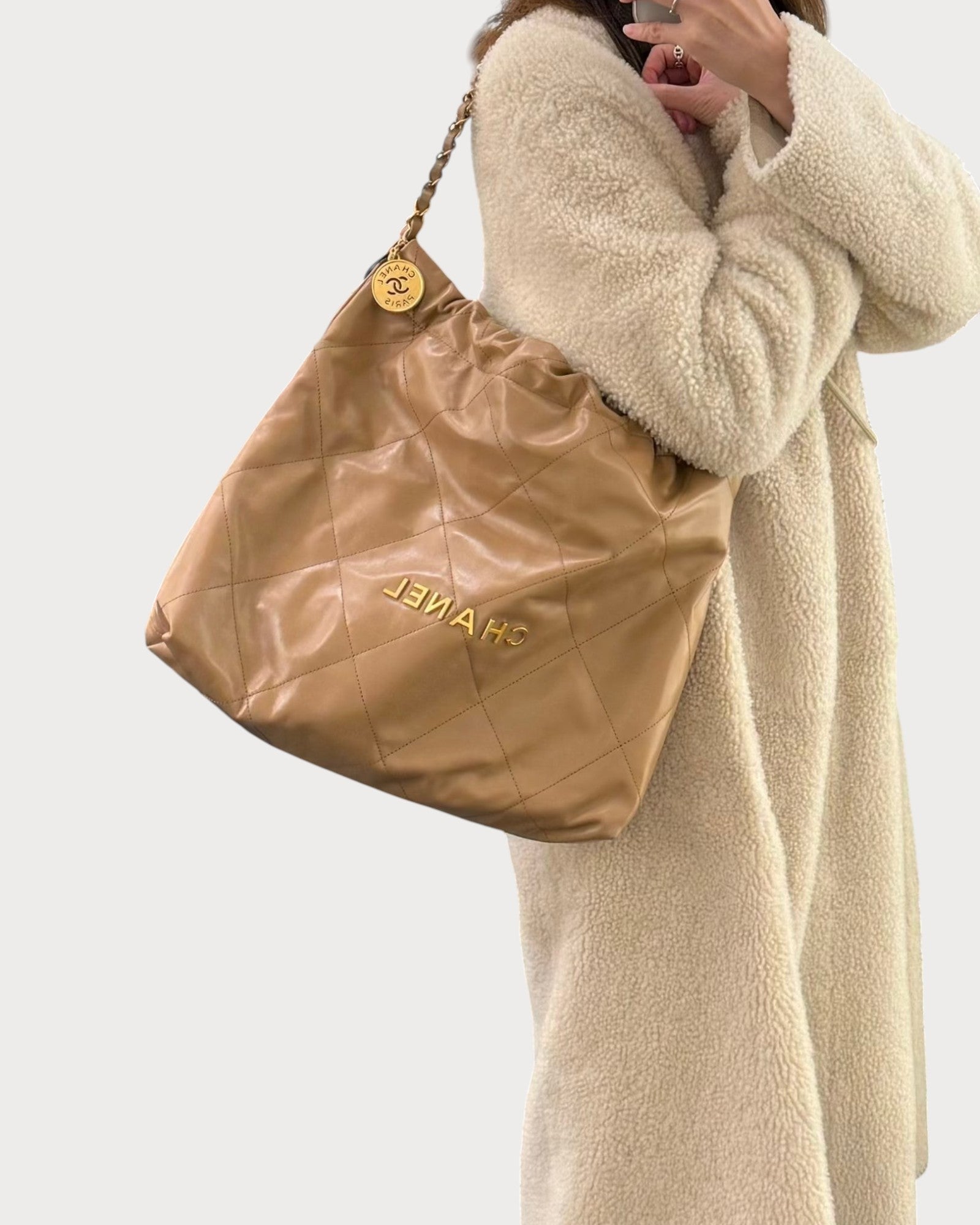 CHANEL AS3261 22 Handbag Shiny Calfskin(Medium/Many) | LONDONKELLY