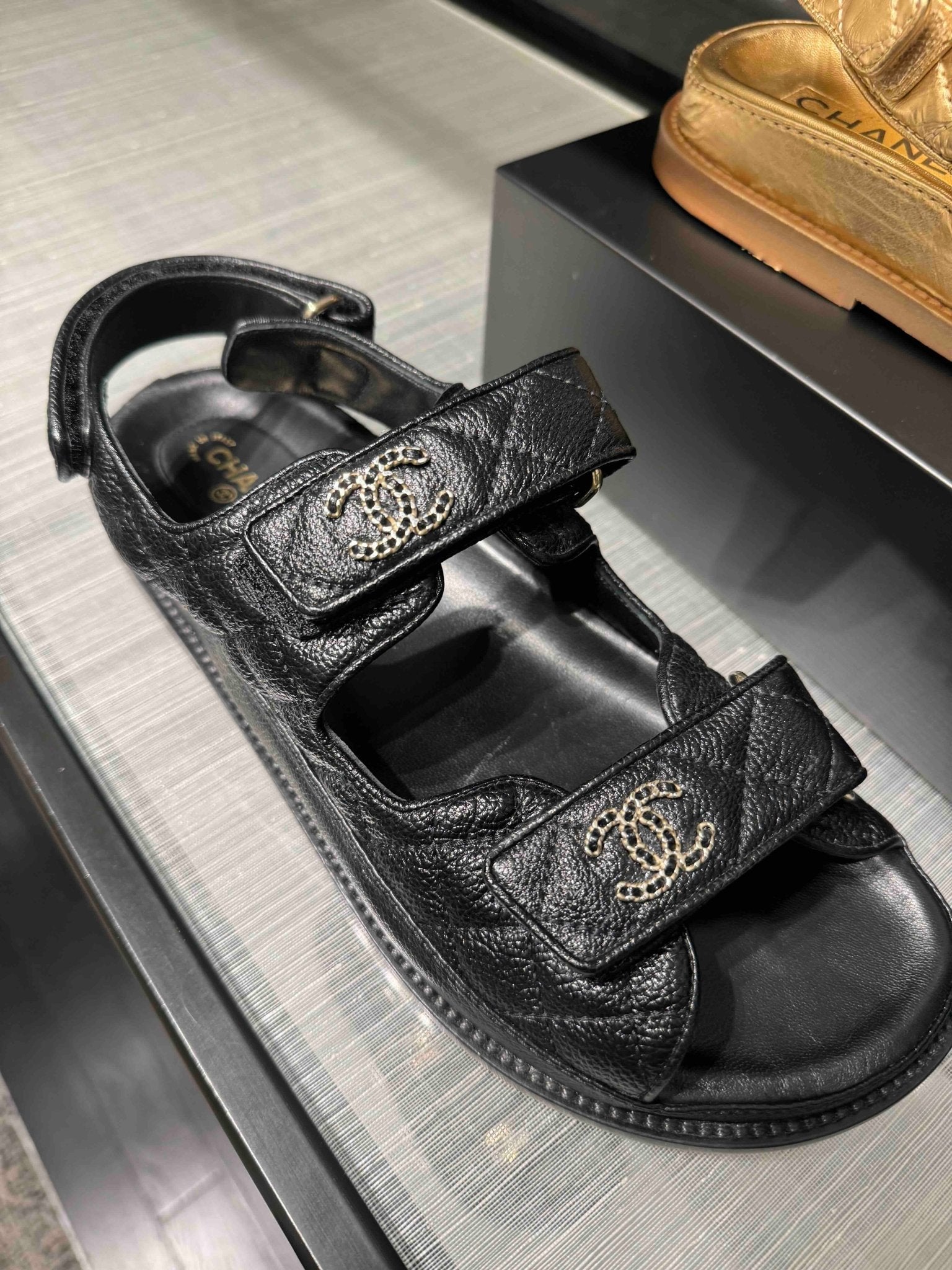 CHANEL G35927 Classic Sandals Grained Calfskin(Black