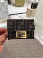 FENDI Micro Trifold Wallet | 芬迪 三摺銀包 (啡色) - LondonKelly 英國名牌代購