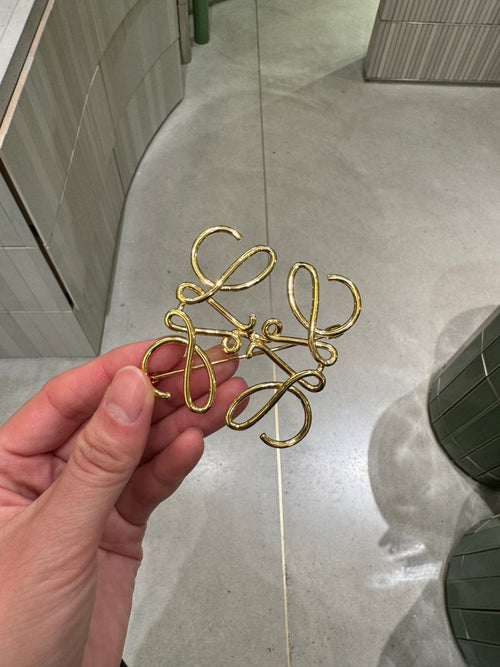 LOEWE Metal Anagram Brooch | 羅意威 胸針 (多色) - LondonKelly 英國名牌代購