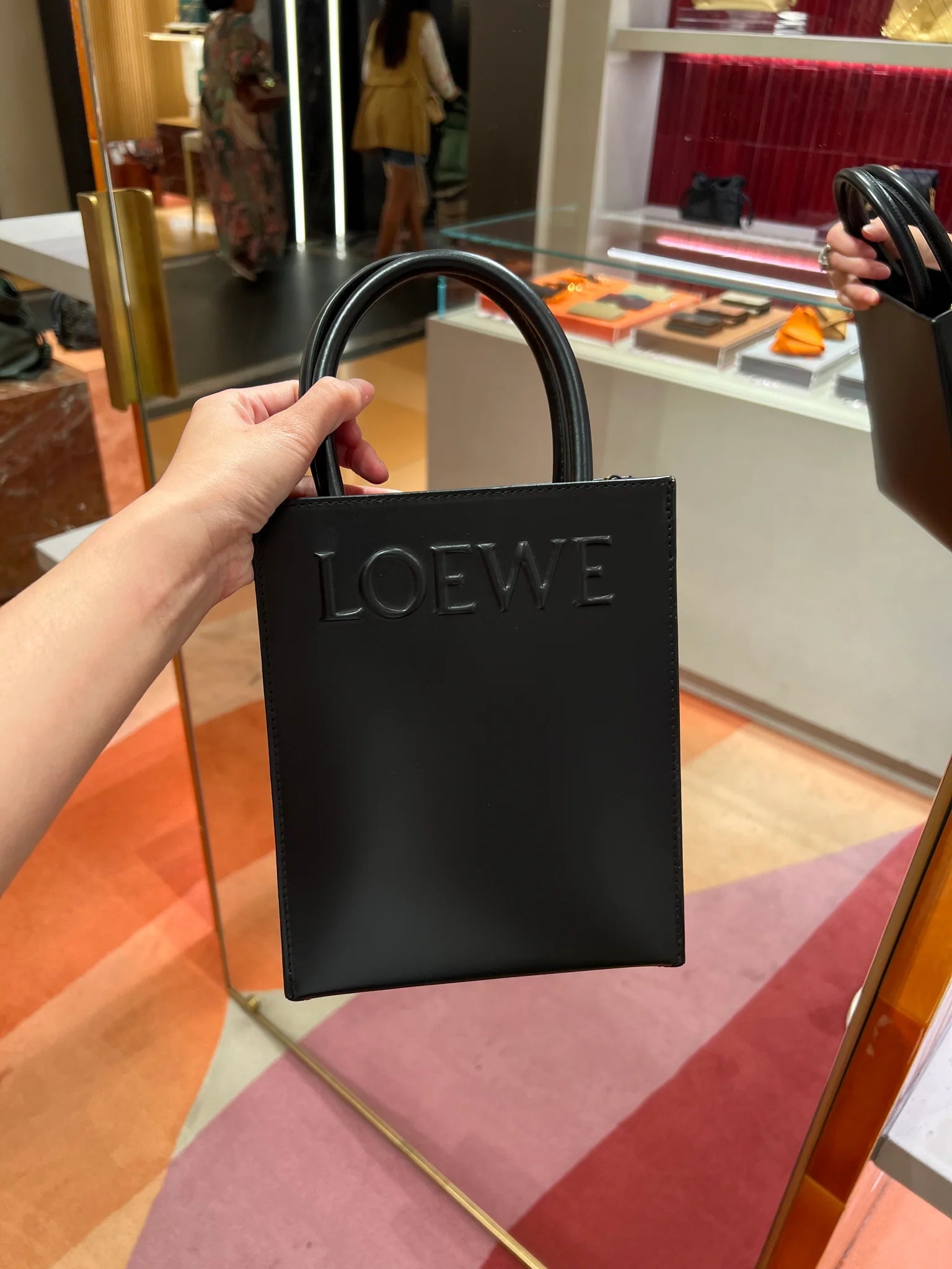 LOEWE Standard A5 Tote | 羅意威手袋(多色) – LondonKelly 英國