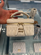 MIU MIU Matelasse Nappa Leather Shoulder Bag | 繆繆 手袋 (White)