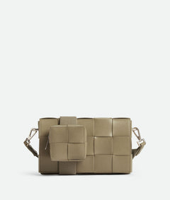 BOTTEGA VENETA Men's Leather Cassette with Versatile Strap | 葆蝶家 男仕手袋 (Taupe)