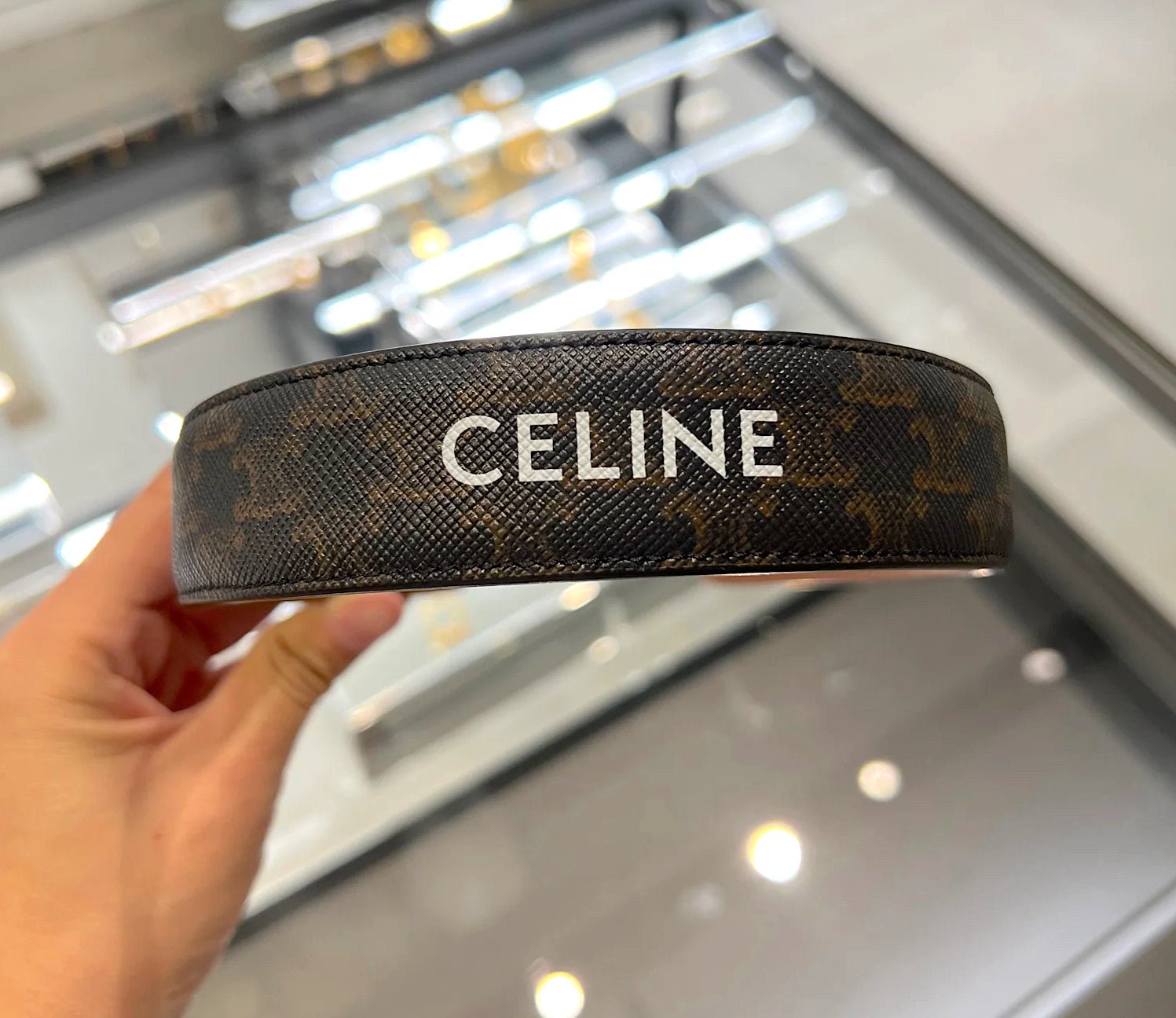 CELINE Triomphe Canvas Headband | Celine hair accessories (brown) –  LondonKelly 英國名牌代購