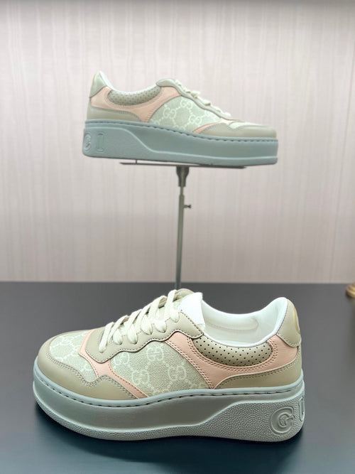 GUCCI Women's GG Sneaker | 古馳 波鞋 (米色)