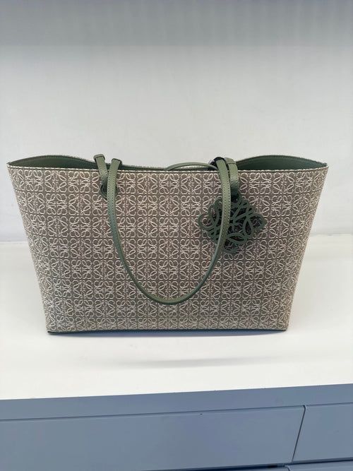 LOEWE Anagram Medium Tote Bag | 羅意威 手提袋 (綠色)